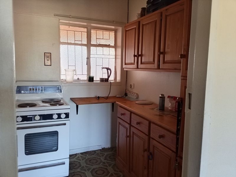 2 Bedroom flat - Photo 3