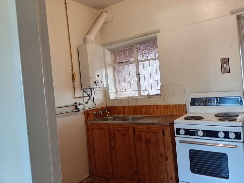 2 Bedroom flat - Photo 4