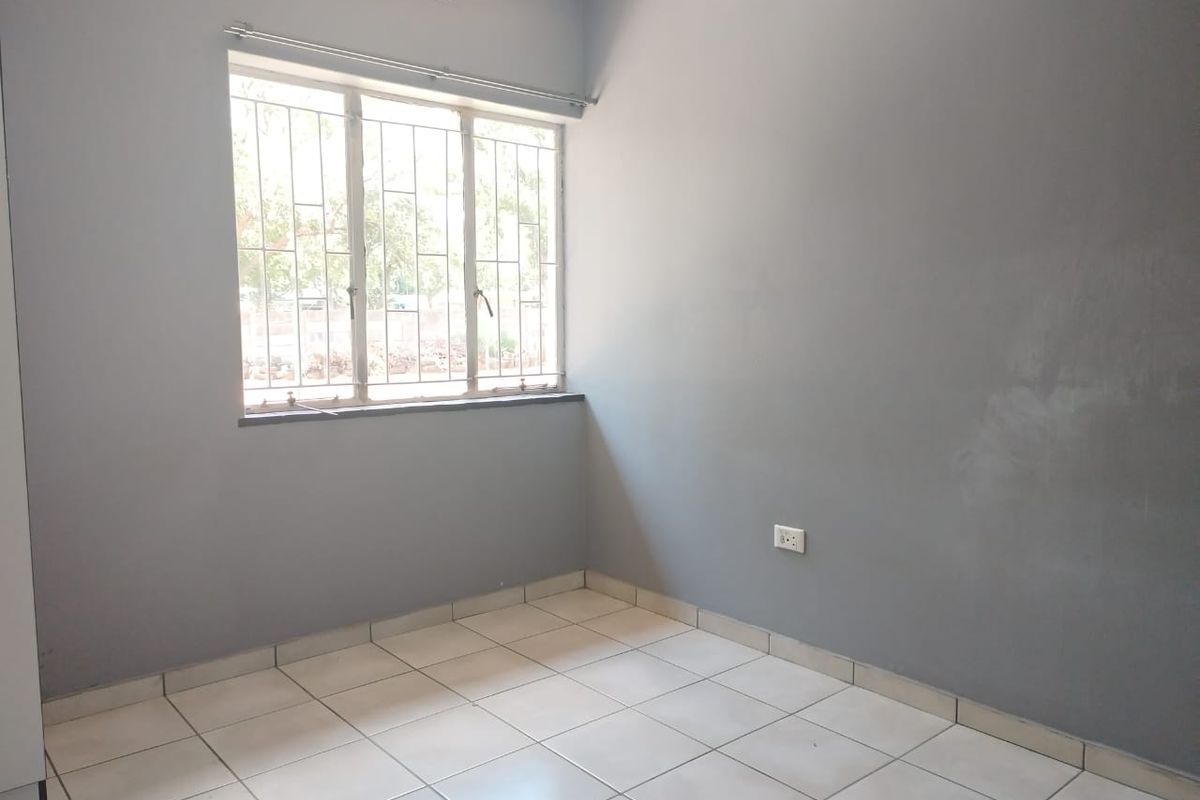 Spacious family home for sale - Photo 4
