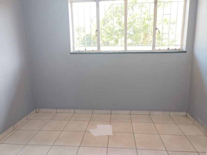 Spacious family home for sale - Photo 10