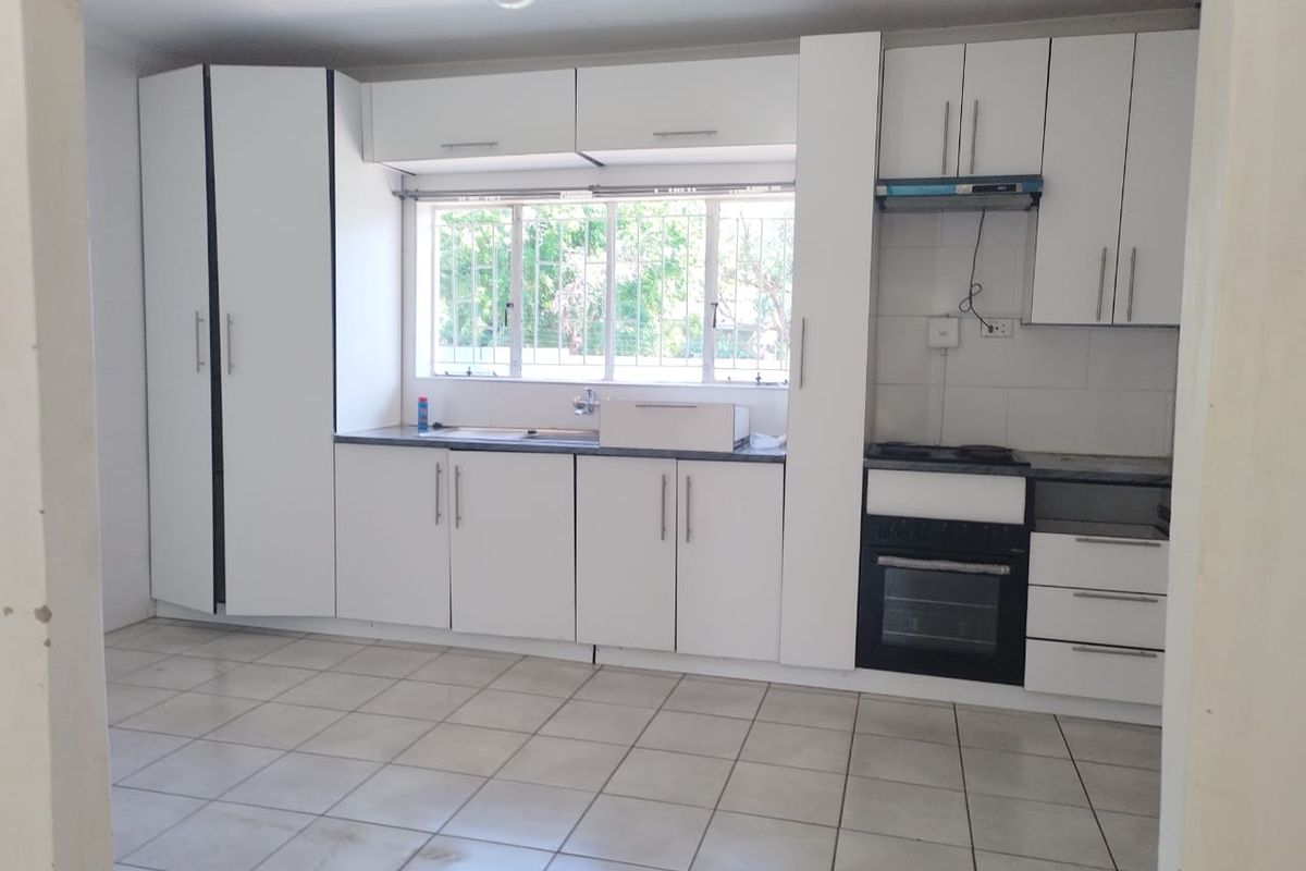 Spacious family home for sale - Photo 5