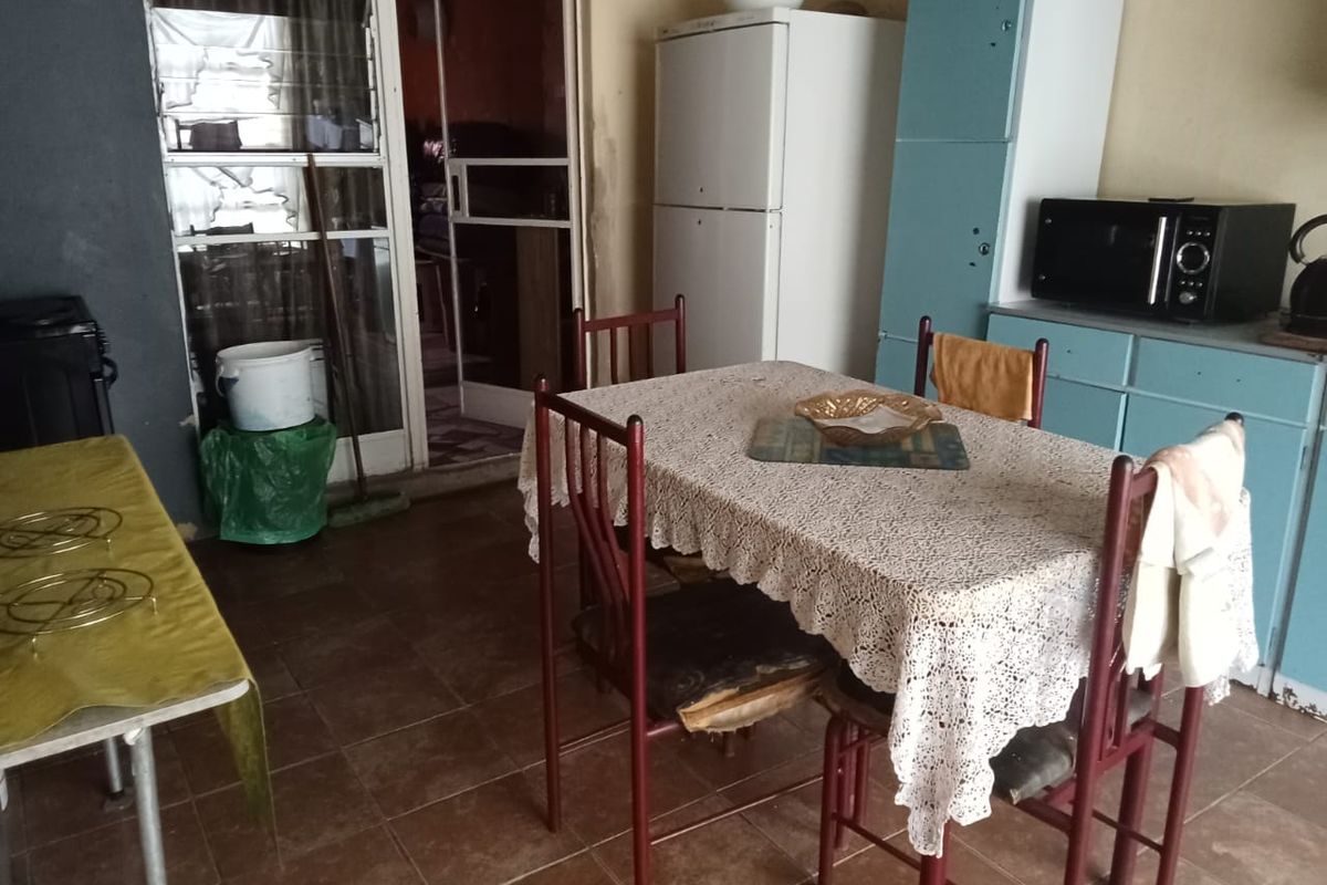 Affordable 3-Bedroom Home with Great Potential - Photo 5