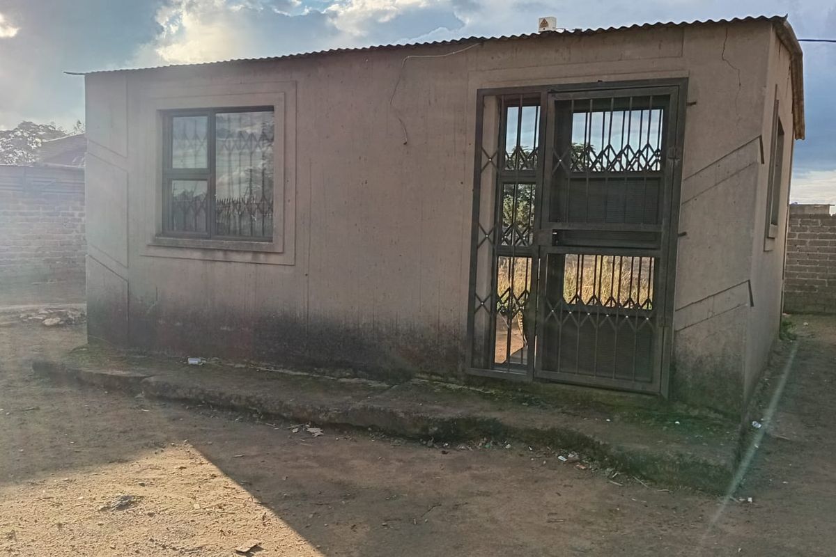 Charming RDP Home in Bophelong – Affordable Living Opportunity - Photo 2