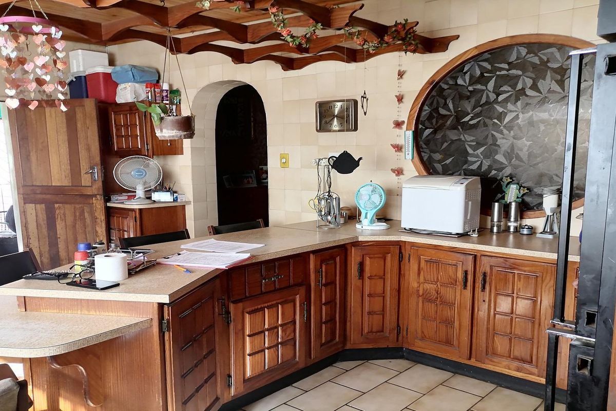 Charming 3-Bedroom Smallholding - Photo 3
