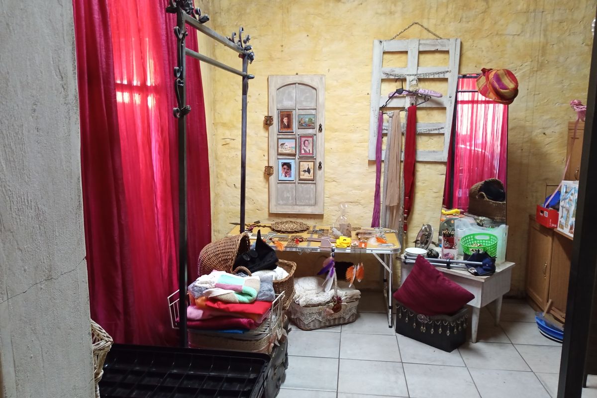 3 Bedroom - Photo 4