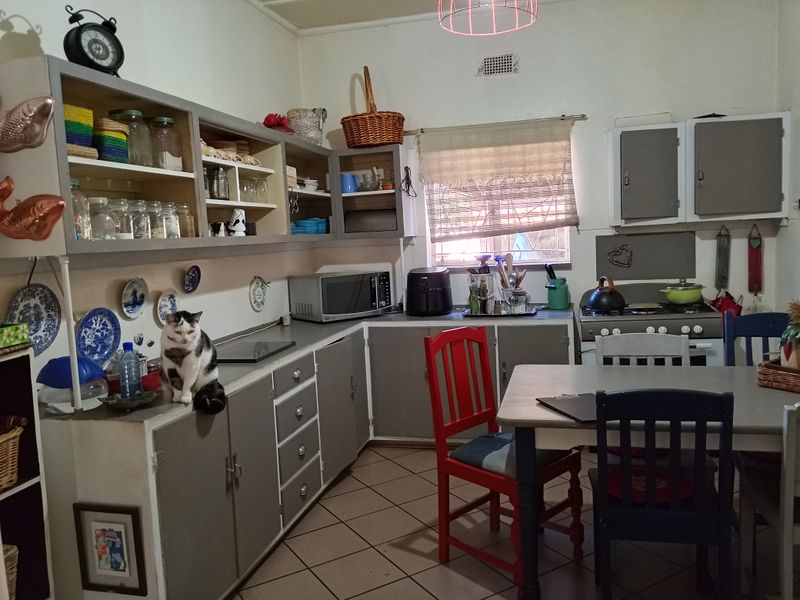 3 Bedroom - Photo 10