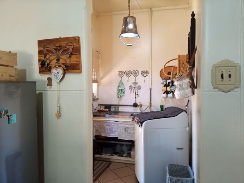 3 Bedroom - Photo 7