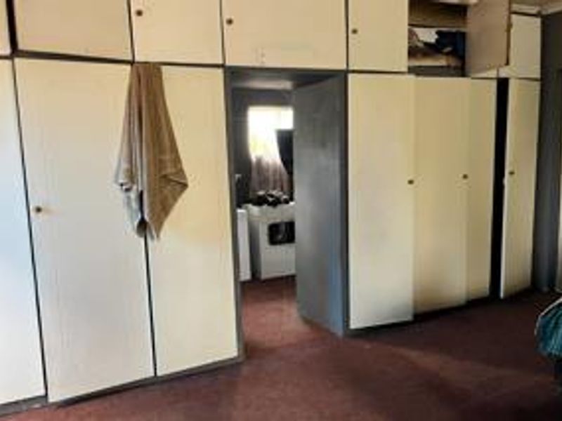 4-Bedroom House for Sale in Ardenwold – With Additional Income Potential! - Photo 9