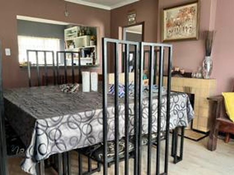 4-Bedroom House for Sale in Ardenwold – With Additional Income Potential! - Photo 4