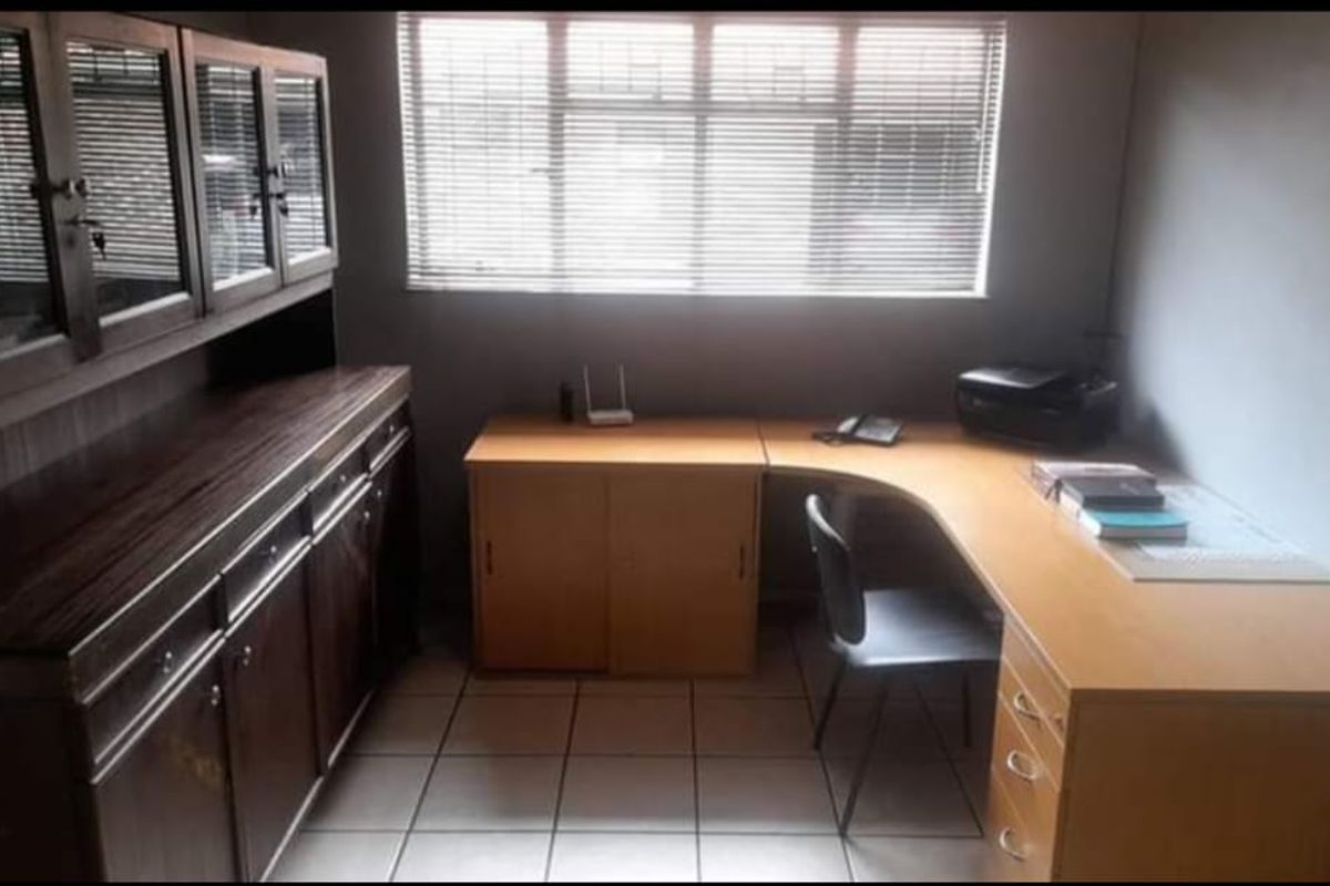 Main House to Let in Private Complex in Se 1 – Peaceful & Secure Living - Photo 4