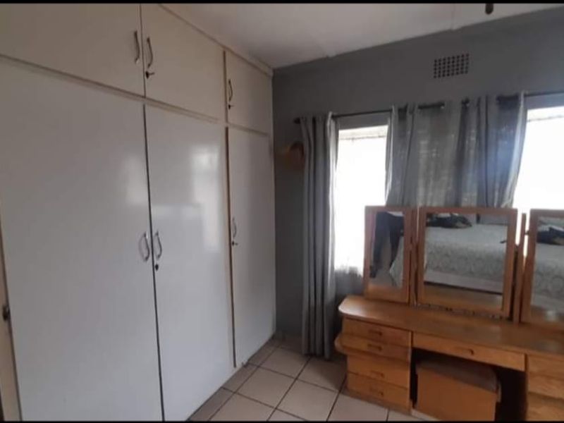 Main House to Let in Private Complex in Se 1 – Peaceful & Secure Living - Photo 9
