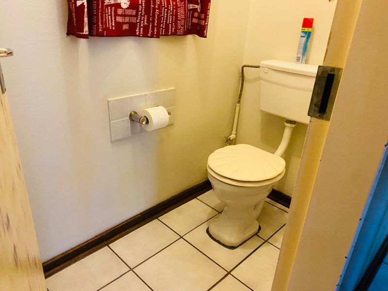3 bedroom house for sale - Photo 4