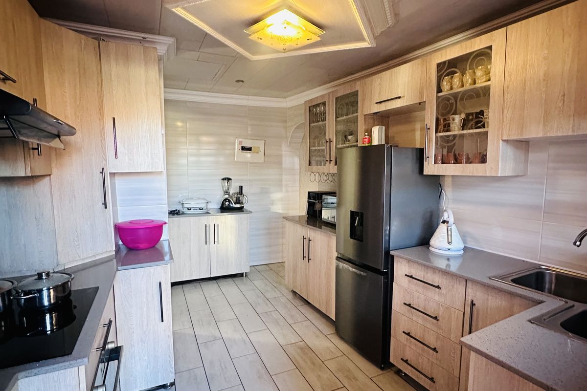 House For Sale In Sebokeng - Photo 4