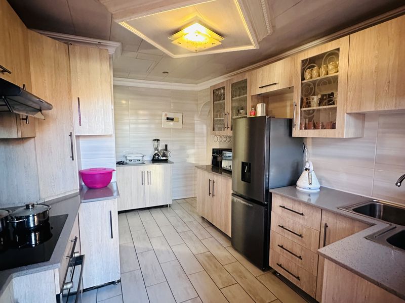 House For Sale In Sebokeng - Photo 4