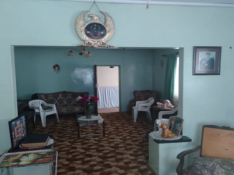 Spacious 3-Bedroom Smallholding for Sale in Nanescol AH - Photo 5