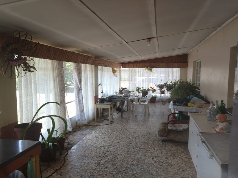 Spacious 3-Bedroom Smallholding for Sale in Nanescol AH - Photo 4
