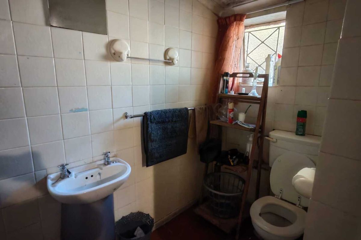 Incredible Investment Opportunity in a Prime Setting - Photo 5