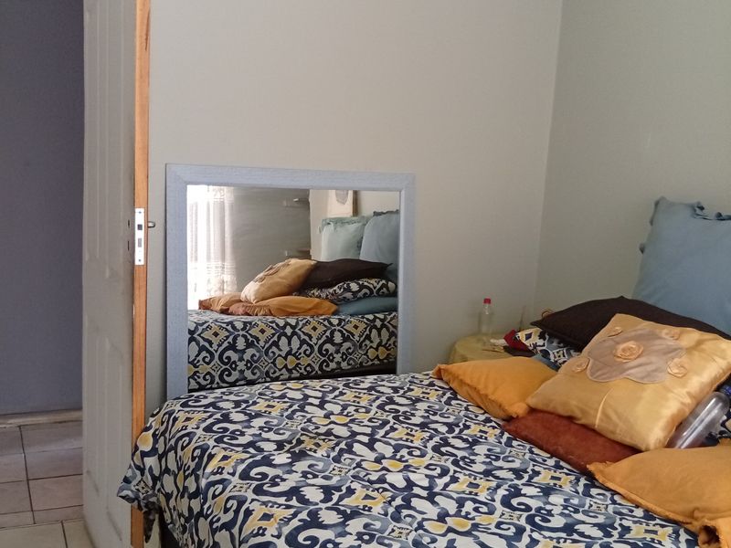 🌆 Stylish CBD Living – Spacious 3-Bedroom Flat with Balcony in the Heart of Vereeniging! - Photo 8