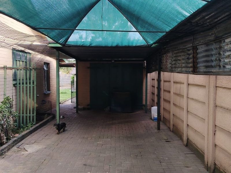 3 bedroom house for sale - Photo 3