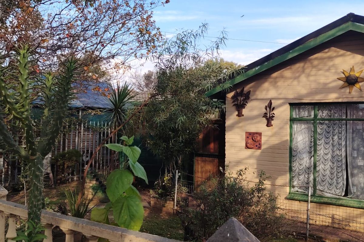 3 bedroom house for sale - Photo 2