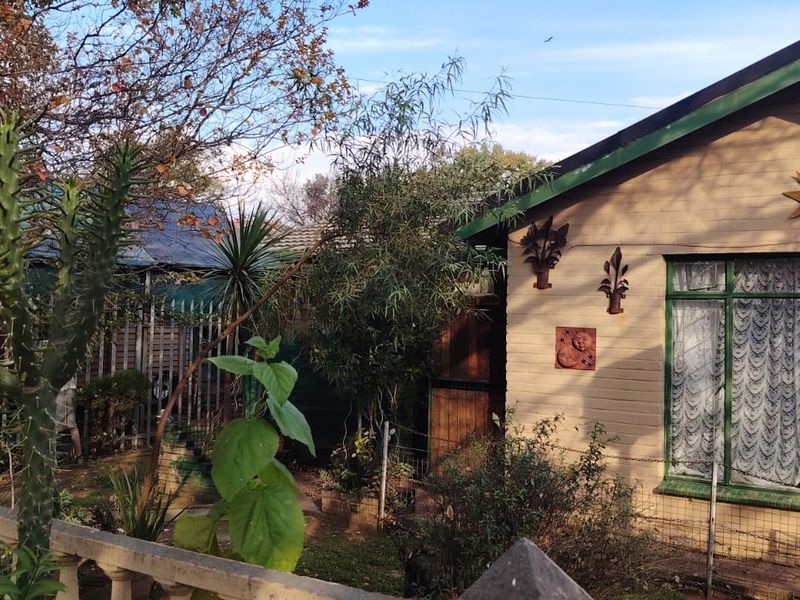 3 bedroom house for sale - Photo 2