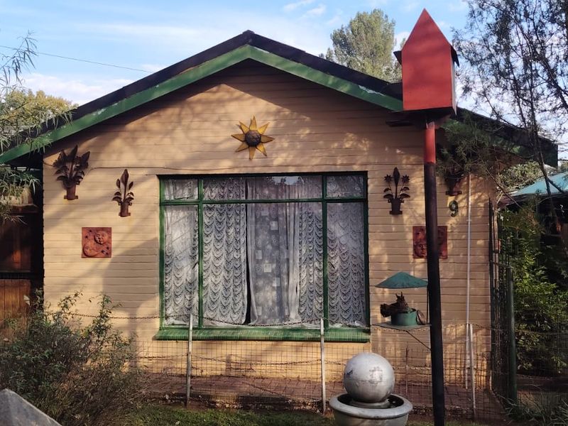 3 bedroom house for sale - Photo 1
