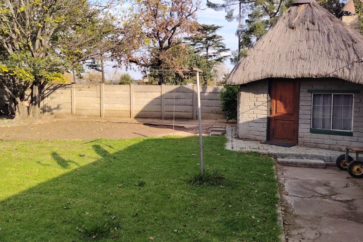 3 bedroom house for sale - Photo 4