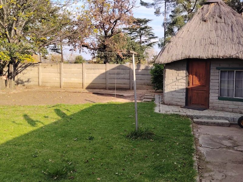 3 bedroom house for sale - Photo 4