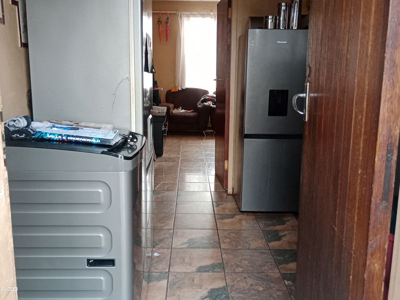 ✨ Stylish Bachelor’s Flat in the Heart of Vereeniging CBD – Perfect Urban Living - Photo 2