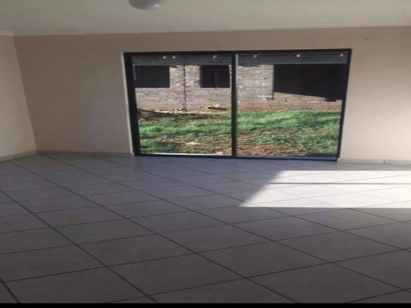 2Bedroom Home Perfect for First Time Buyers - Photo 9