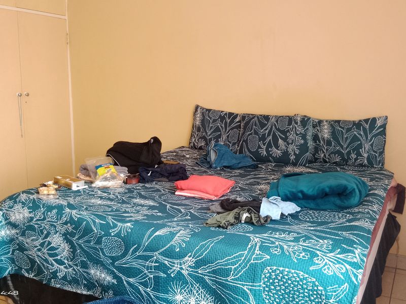 Modern & Convenient 1-Bedroom Flat in the Heart of Vereeniging CBD - Photo 5