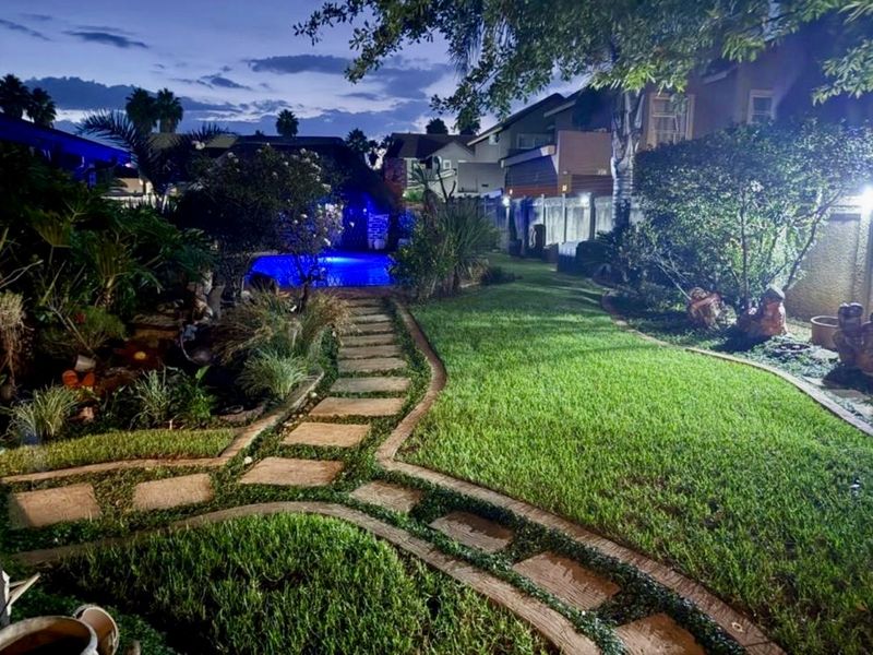 Charming Family Home with Pool, Borehole & Exceptional Extras in Central Vanderbijlpark - Photo 1