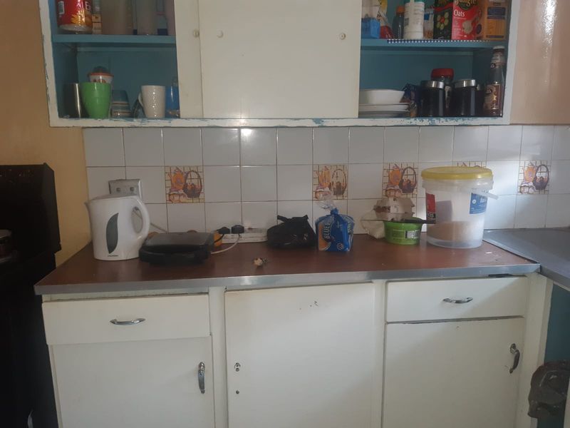 🌟 Charming 1-Bedroom Flat with Balcony & Secure Garage – Perfect Lock-Up-and-Go! - Photo 4