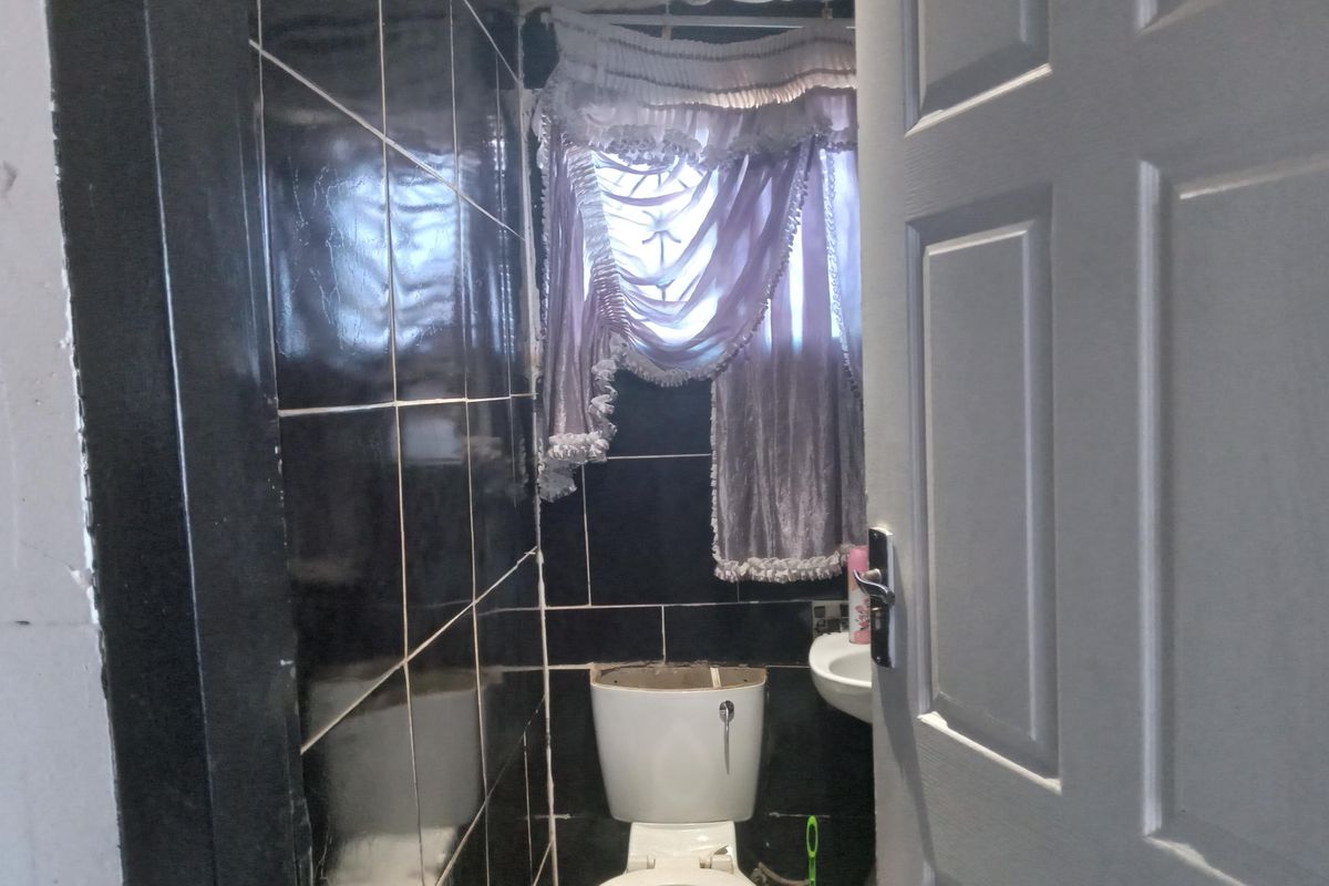 2 Bedroom house for sale in Evaton west - Photo 4