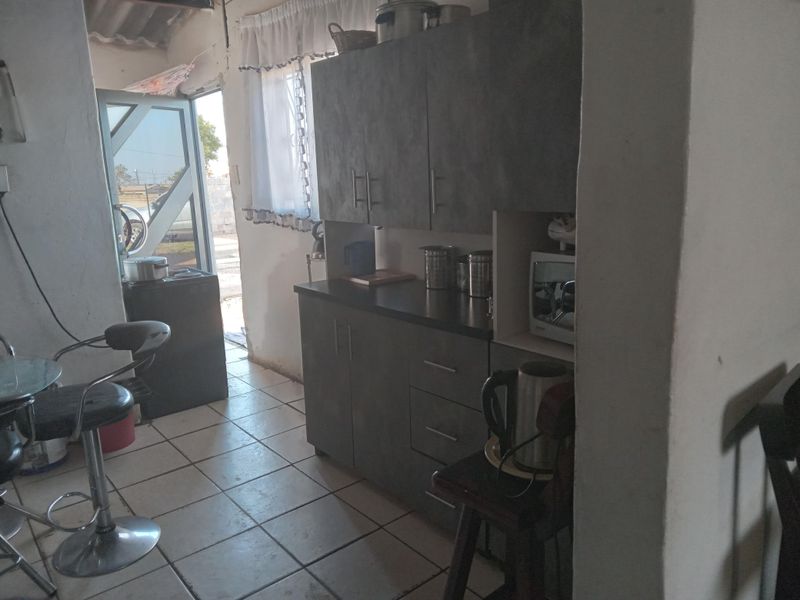 2 Bedroom house for sale in Evaton west - Photo 8