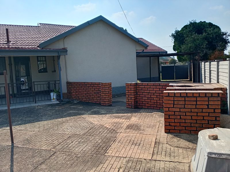 3 Bedroom house - Photo 7