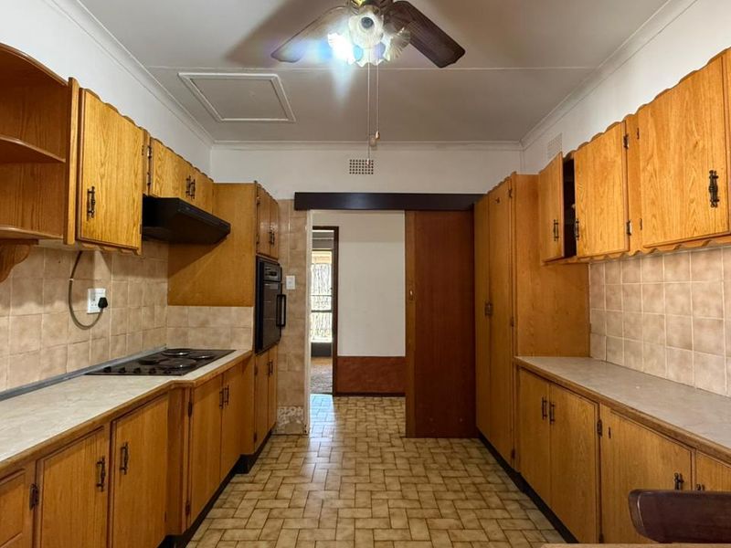Spacious 3-Bedroom House to Rent – Pet Friendly! - Photo 4