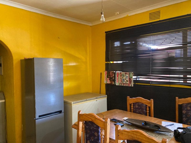 3 bedroom house for sale - Photo 7