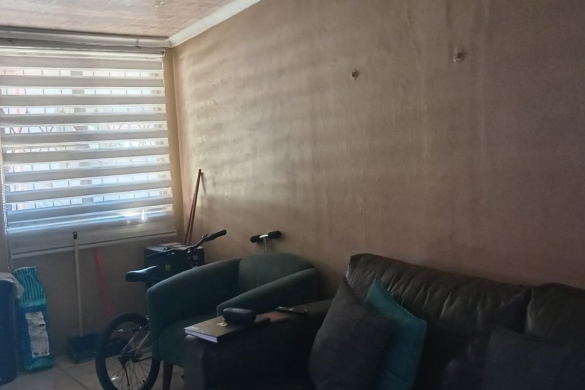 Spacious Communal Accommodation to Rent - Photo 2