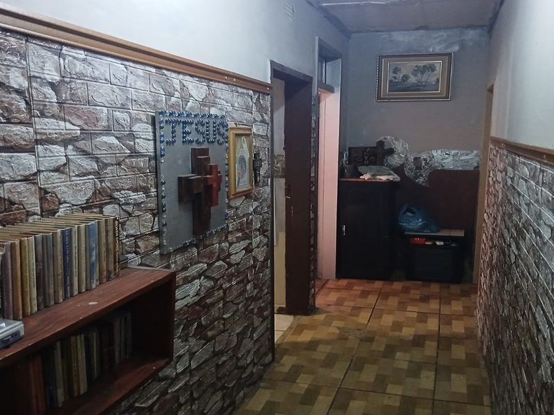Spacious 3-Bedroom Family Home with Flatlet, Wendy House and Endless Potential - Photo 8