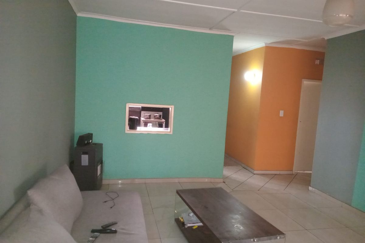 Sectional Title For Sale In Vanderbijlpark - Photo 2