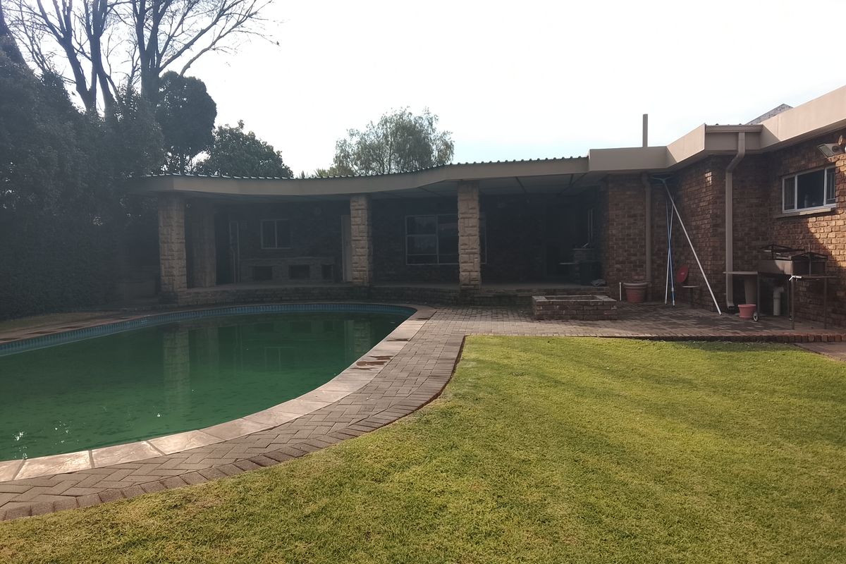 Stunning family home for sale - Photo 5