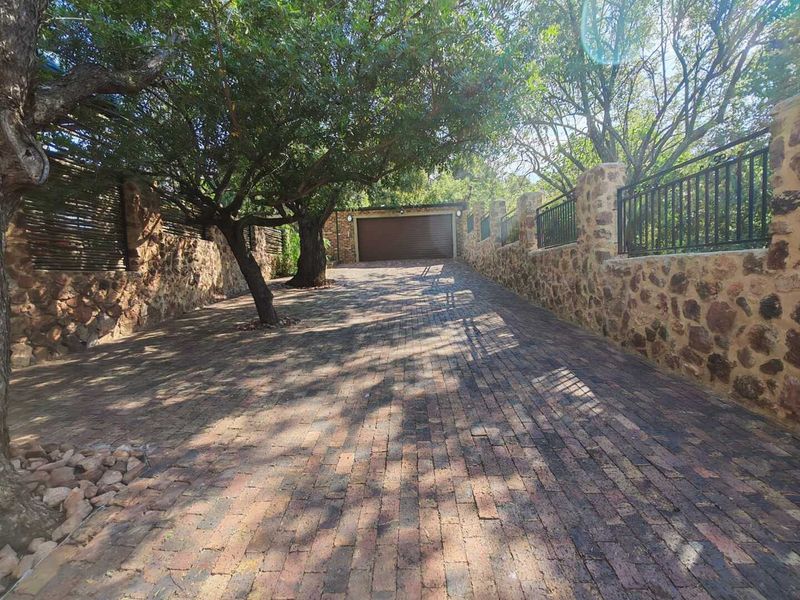 Luxury Riverside Living in Vaaloewer - A Rare Opportunity - Photo 8