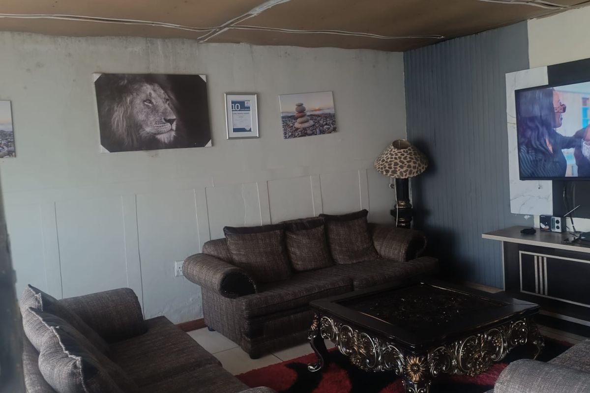 SOLE MANDATE🏡 Spacious 4-Bedroom Family Home – Perfect for Comfortable Family Living! - Photo 2