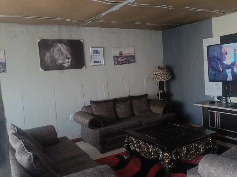 SOLE MANDATE🏡 Spacious 4-Bedroom Family Home – Perfect for Comfortable Family Living! - Photo 2