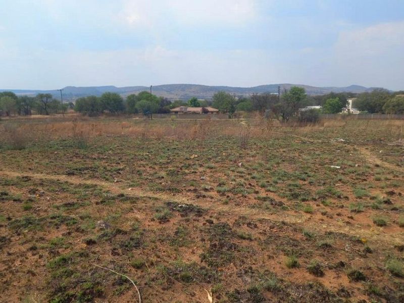 Vacant Stand at Vaaloewer - Photo 4