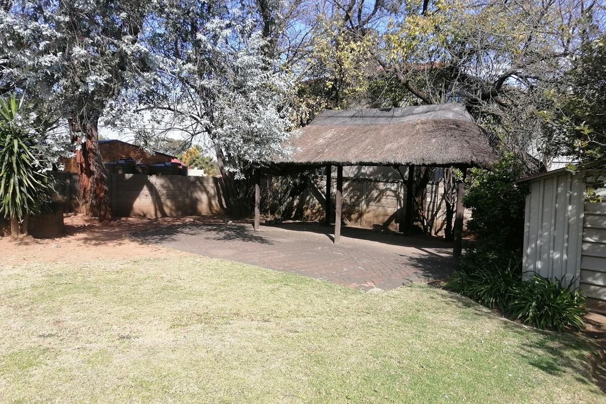 Be the first to view this beautiful house - Photo 2