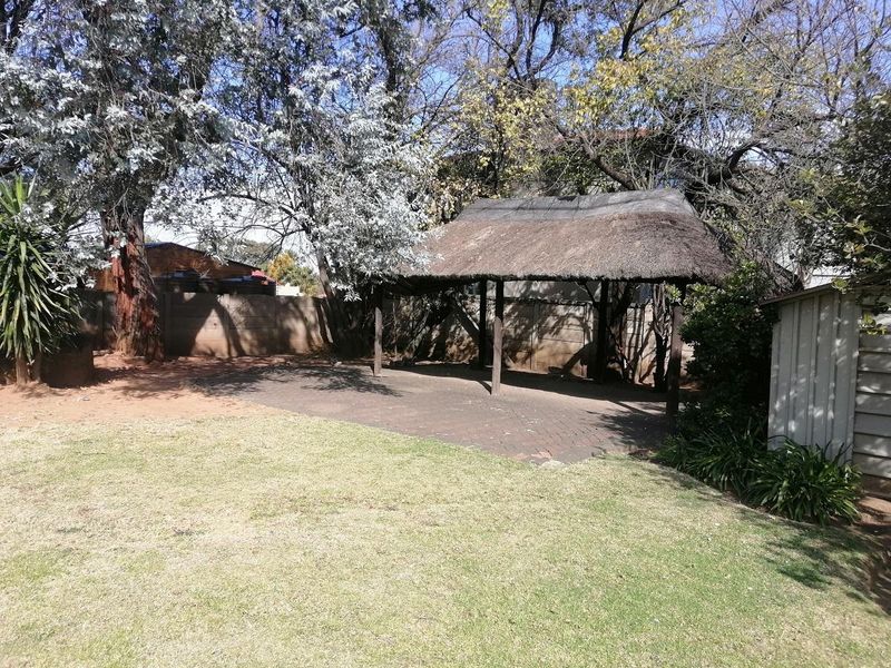 Be the first to view this beautiful house - Photo 2