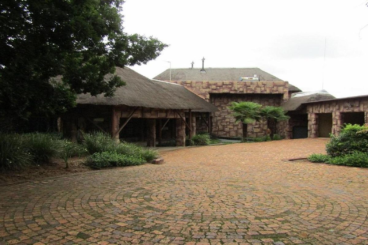 Little bit of heaven on vaalview !! - Photo 2