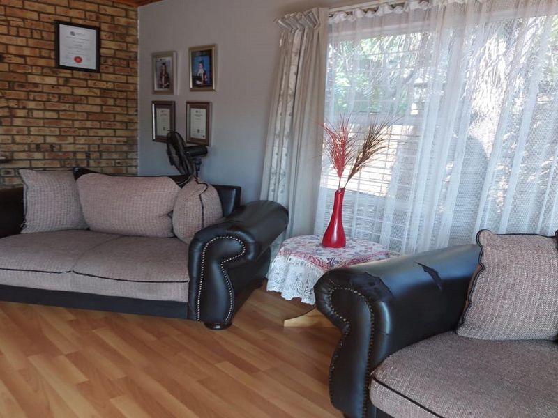 Move in And Stay! - Photo 5